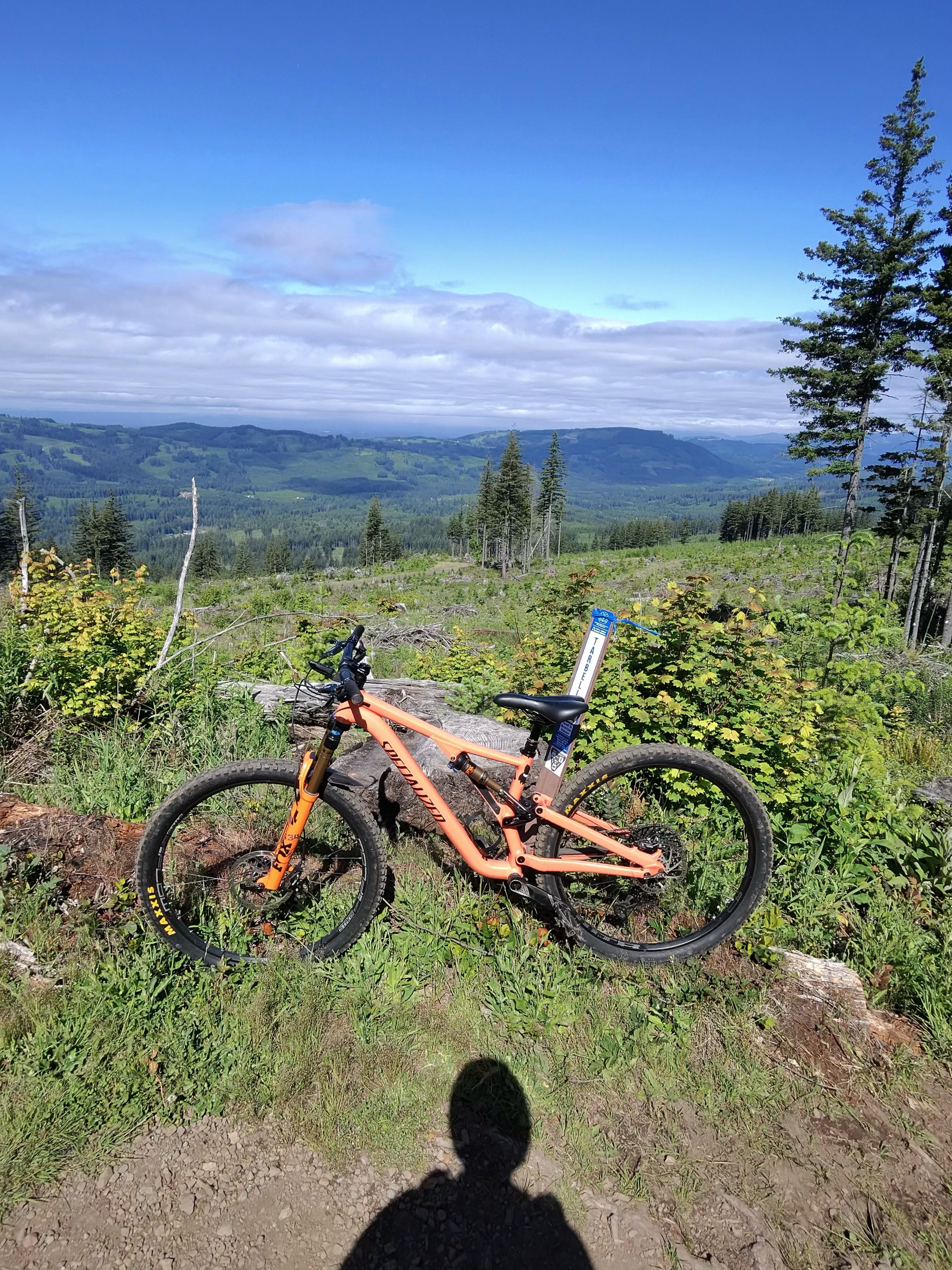 Mountain bike with SRAM Eagle AXS upgrade